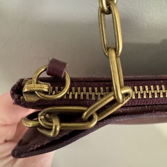 MADEWELL The Transport Accordion Maroon Leather Chain Crossbody - Picture 7 of 9